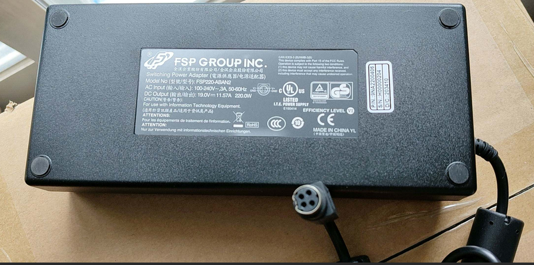 New and Original FSP FSP220-ABAN2 19V 11.57A 220W -4Hole Swithing Power Adapter